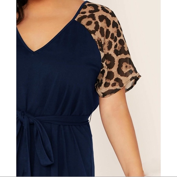 NEW PLUS Navy V Neck Midi Dress w Leopard Sleeves - Picture 4 of 7